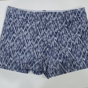 🍎2 Items/$12 WILLI SMITH BLUE AND WHITE ABSTRACT PRINT SHORTS SIZE 6